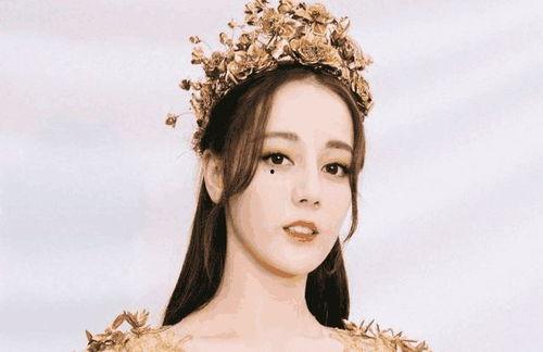 女明星的丝袜脚图片,女明星的时尚诱惑瞬间